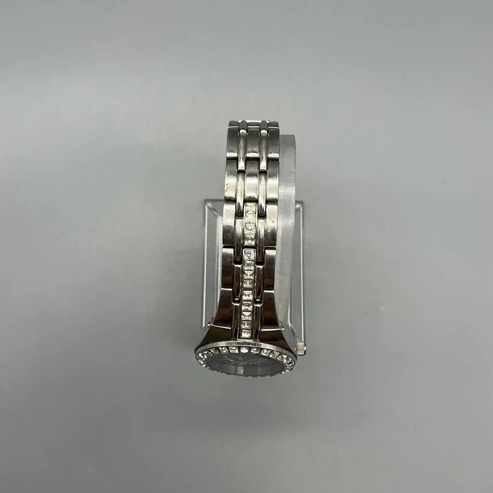 Relic ZR11774 Womens Watch 26mm Blue Gray Crystals Silver Tone New Battery 6.75